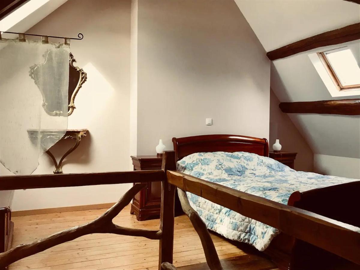 Les Gites De La Maison Lierue Thiron-Gardais Bagian luar foto
