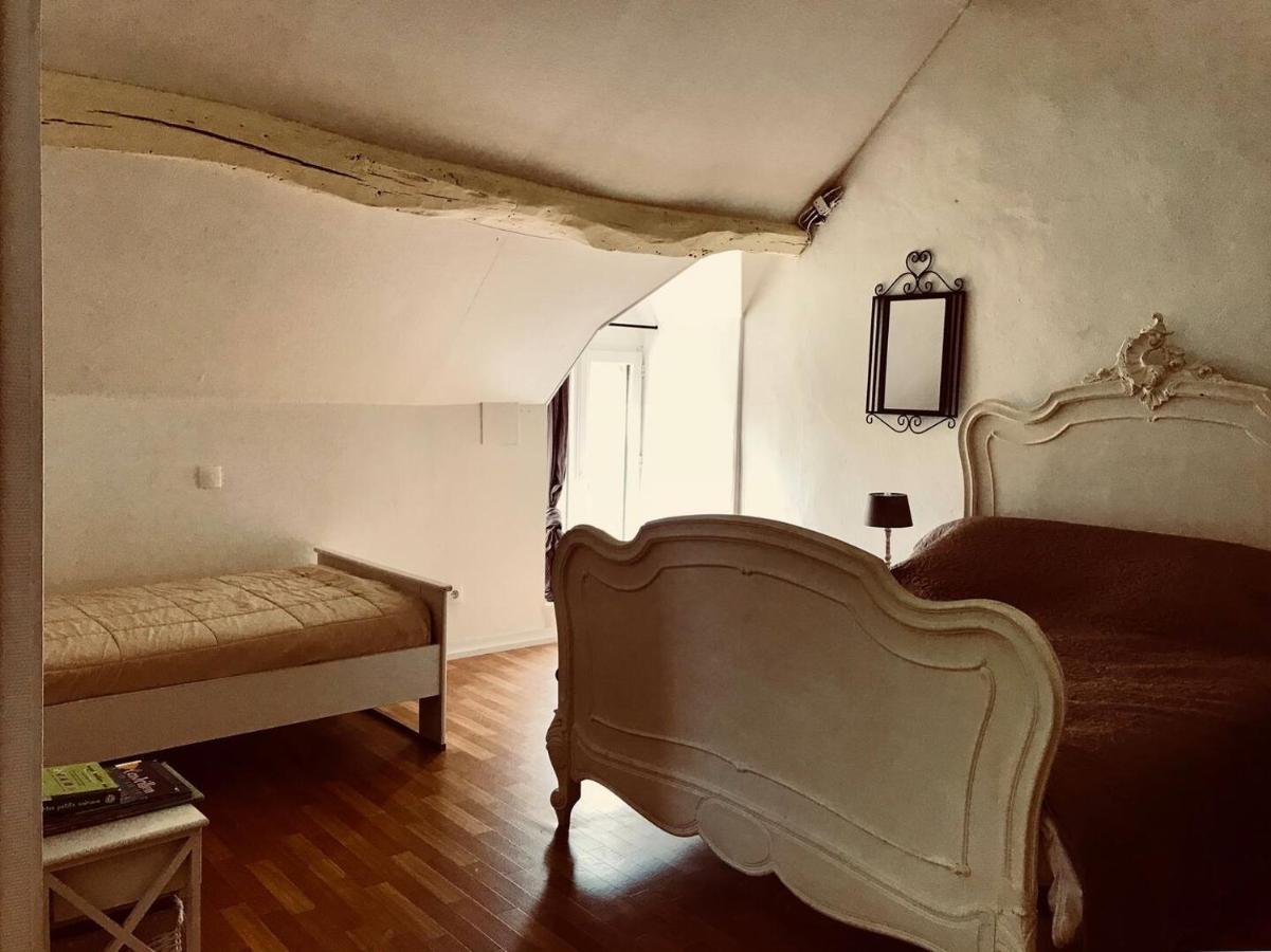 Les Gites De La Maison Lierue Thiron-Gardais Bagian luar foto